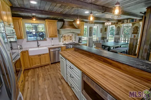 $449,900 | 22343 Highway 22, Maurepas, LA 70449