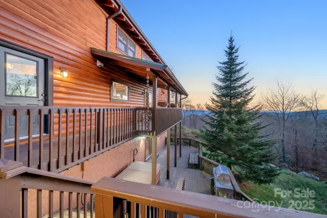$1,875,000 | 2035 Grouse Moor Drive, Unit 126, Sugar Mountain, NC 28604