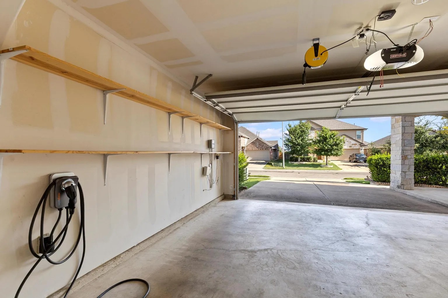 508 Longhorn Cavern Road Leander, TX 78641 - Photo 10 of 39