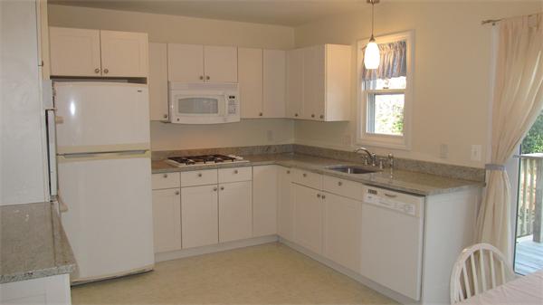 482 Lincoln Rd Extension Barnstable, MA 02601 - Photo 8 of 29
