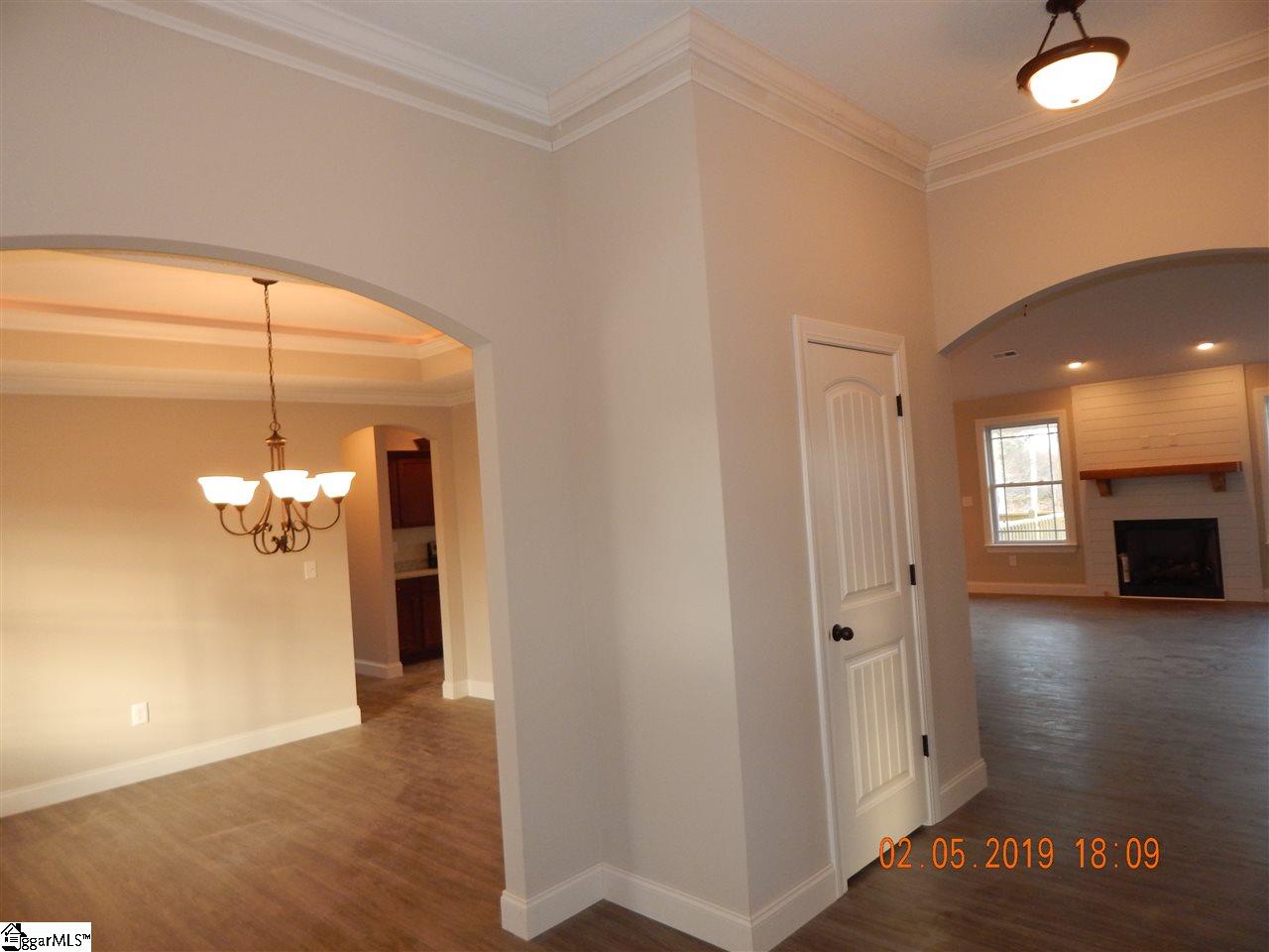 1525 Ballenger Road, Unit 1 Wellford, SC 29385 - Photo 3 of 26