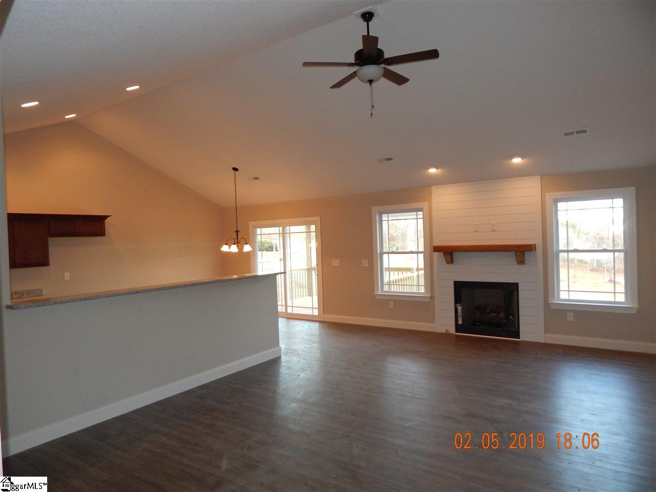 1525 Ballenger Road, Unit 1 Wellford, SC 29385 - Photo 6 of 26