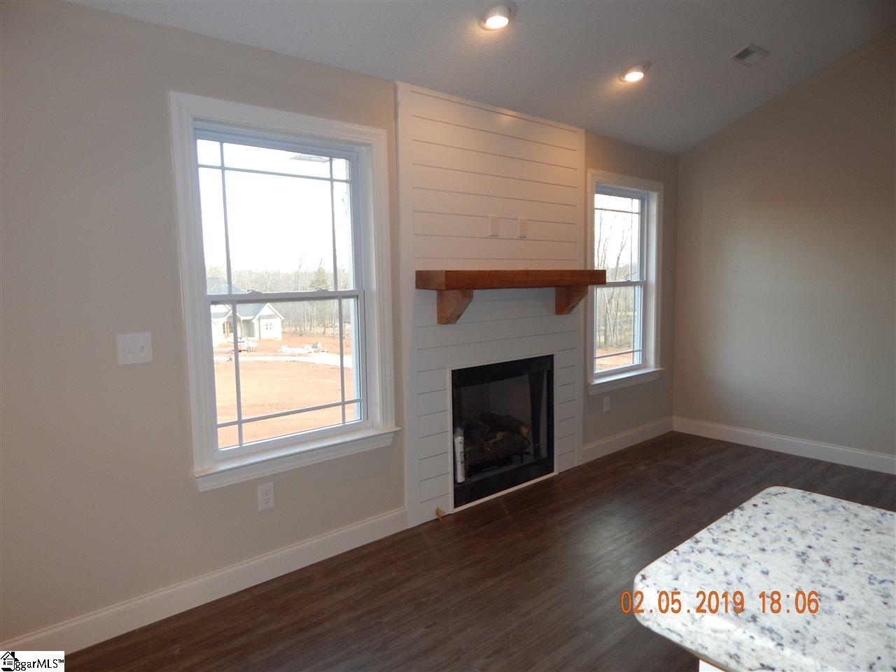 1525 Ballenger Road, Unit 1 Wellford, SC 29385 - Photo 7 of 26