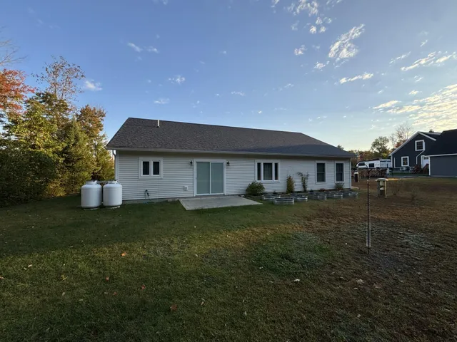 $319,000 | 5 Chestnut Street, Unity, ME 04988