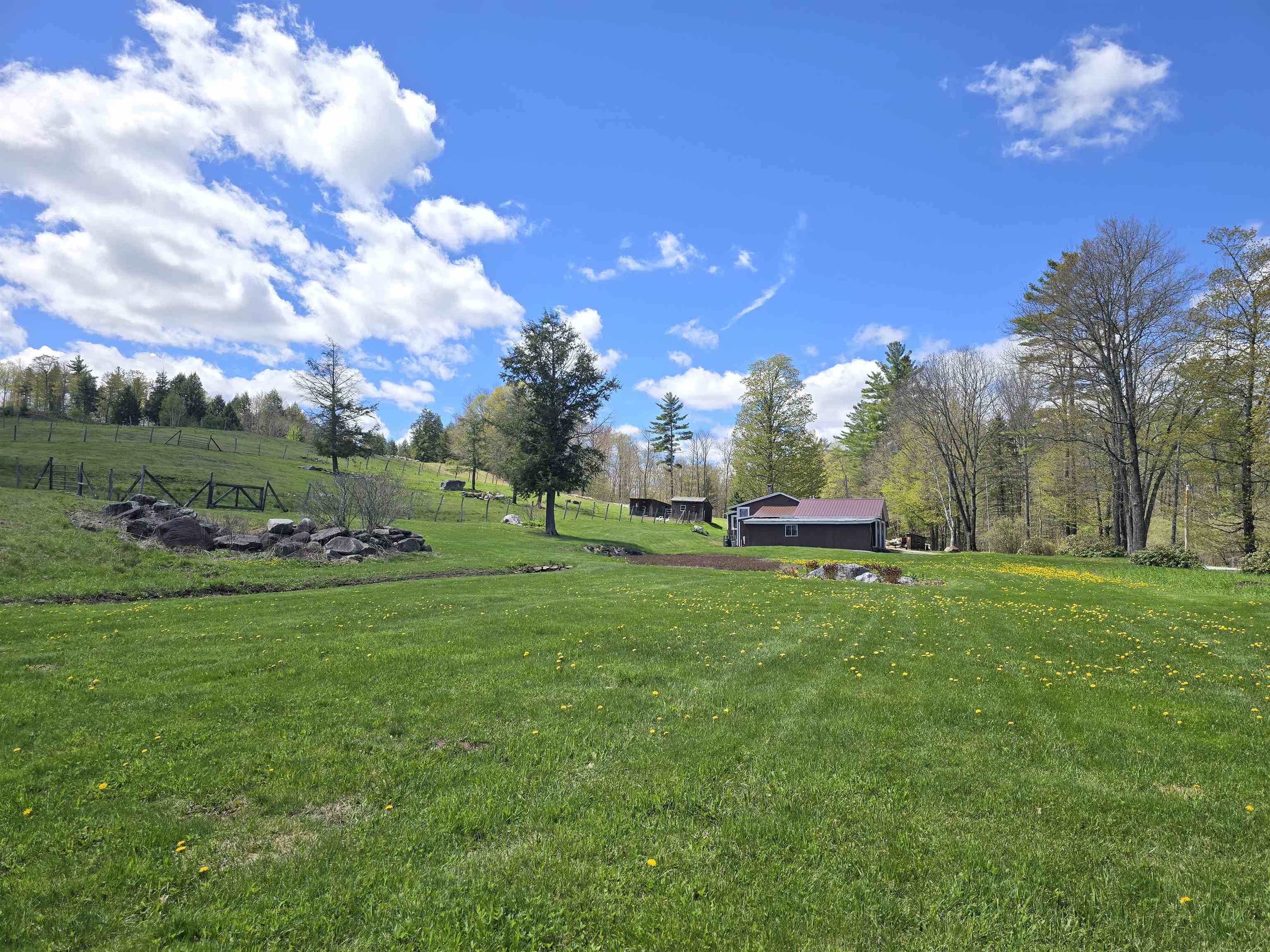847 Simonsville Road Andover, VT 05143 - Photo 11 of 38
