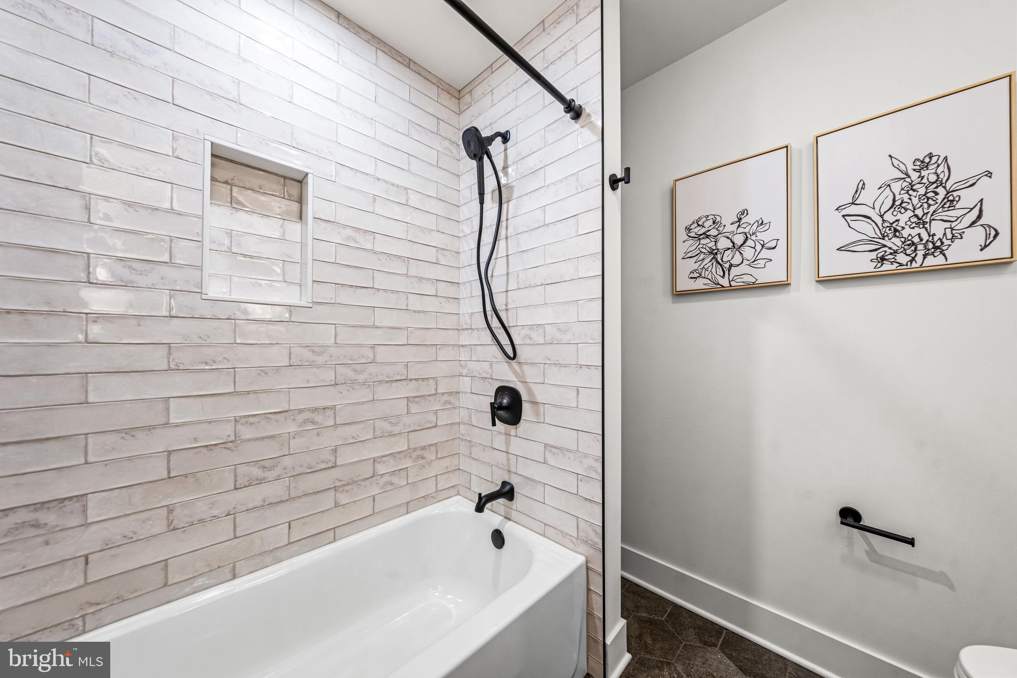 615 Cricklewood Road West Chester, PA 19382 - Photo 17 of 58 Full Hall Bathroom 1st floor