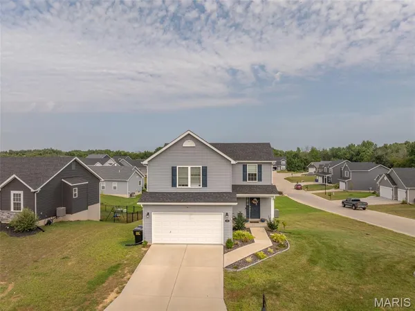 $315,000 | 463 Birchwood Drive, Moscow Mills, MO 63362