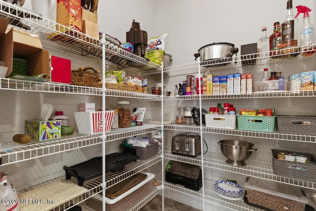 465 Wingstone Drive Jacksonville, FL 32081 - Photo 32 of 103 Walk in Pantry