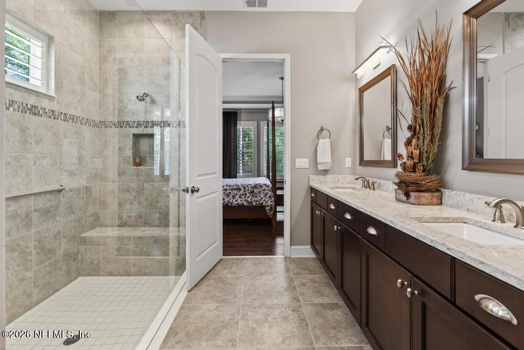 465 Wingstone Drive Jacksonville, FL 32081 - Photo 54 of 103 Primary Bath