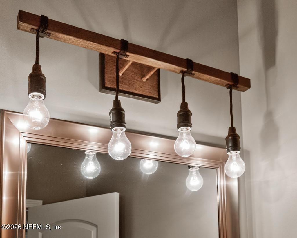 465 Wingstone Drive Jacksonville, FL 32081 - Photo 79 of 103 Bathroom 3 Light Detail