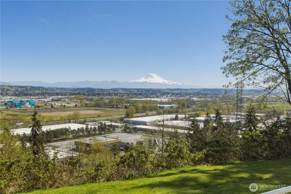 $625,000 | 29888 65th Avenue South, Auburn, WA 98001