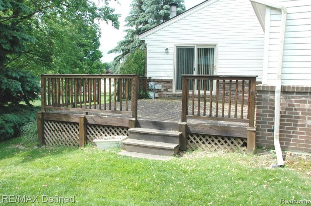 2171 Highsplint Drive Rochester, MI 48307 - Photo 26 of 28 80extr1.jpg