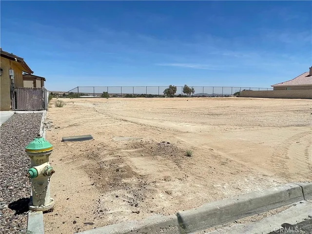 $29,500 | 14008 Topmast Drive, Helendale, CA 92342