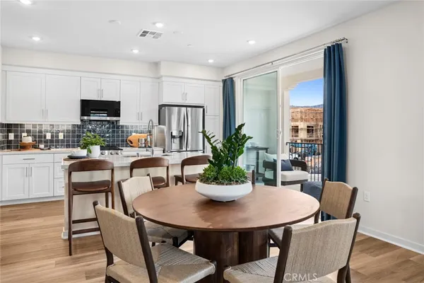 $692,990 | 537 Gregory Way, Glendora, CA 91740