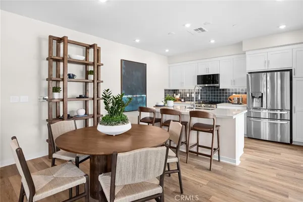 $692,990 | 537 Gregory Way, Glendora, CA 91740