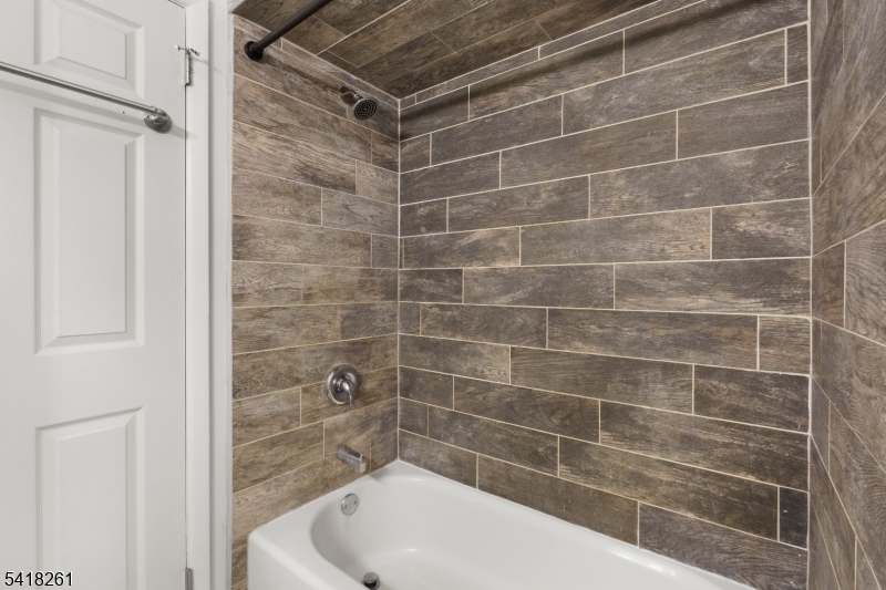 66 Sam Bonnell Drive Clinton, NJ 08809 - Photo 13 of 19