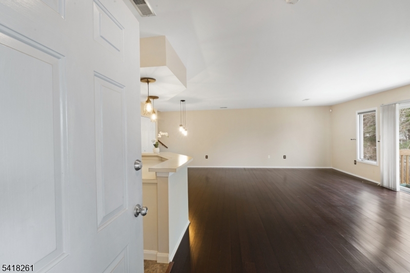 66 Sam Bonnell Drive Clinton, NJ 08809 - Photo 7 of 19