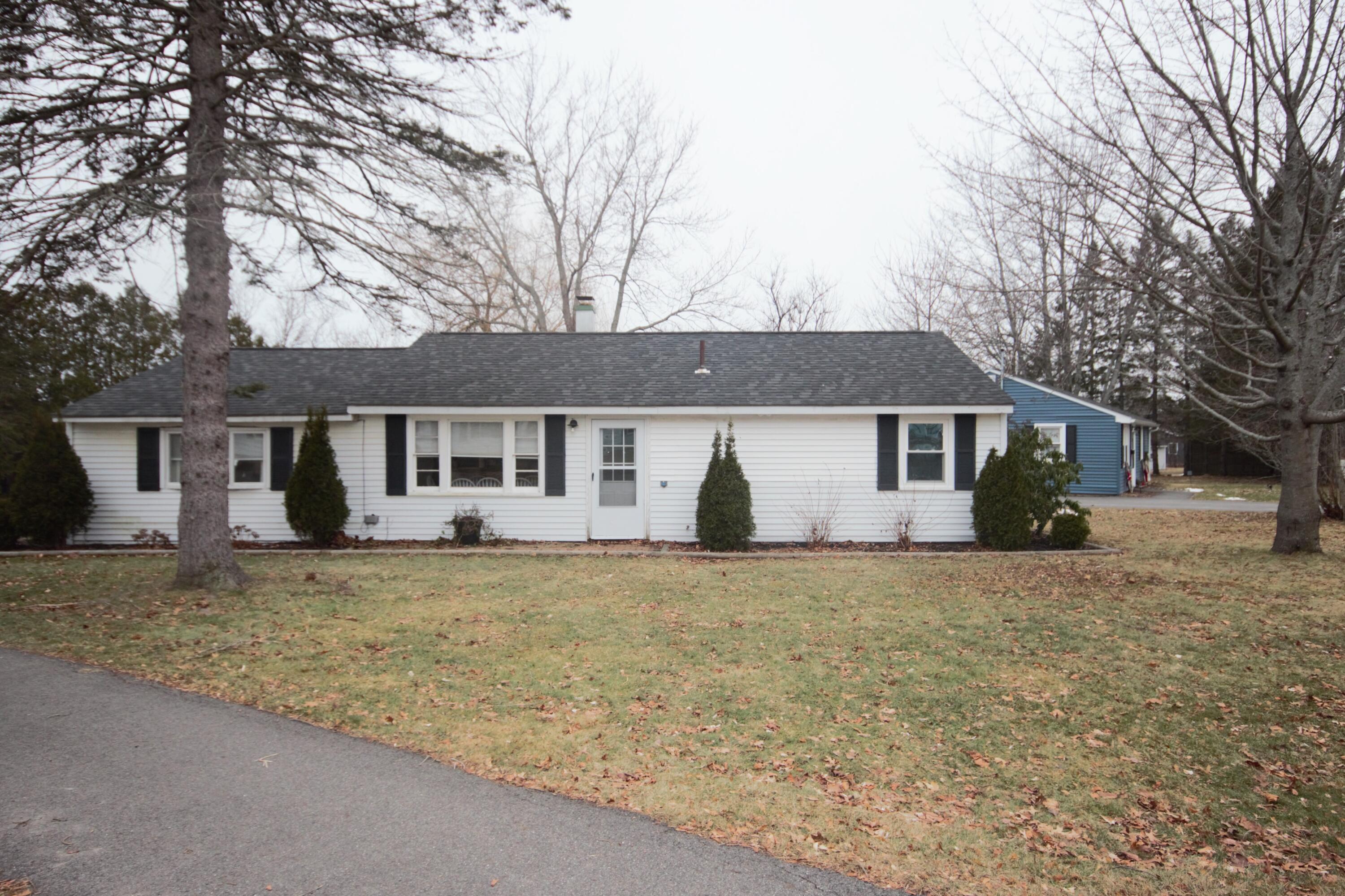 80 Thornton Road Bangor, ME 04401 - Photo 1 of 24 1