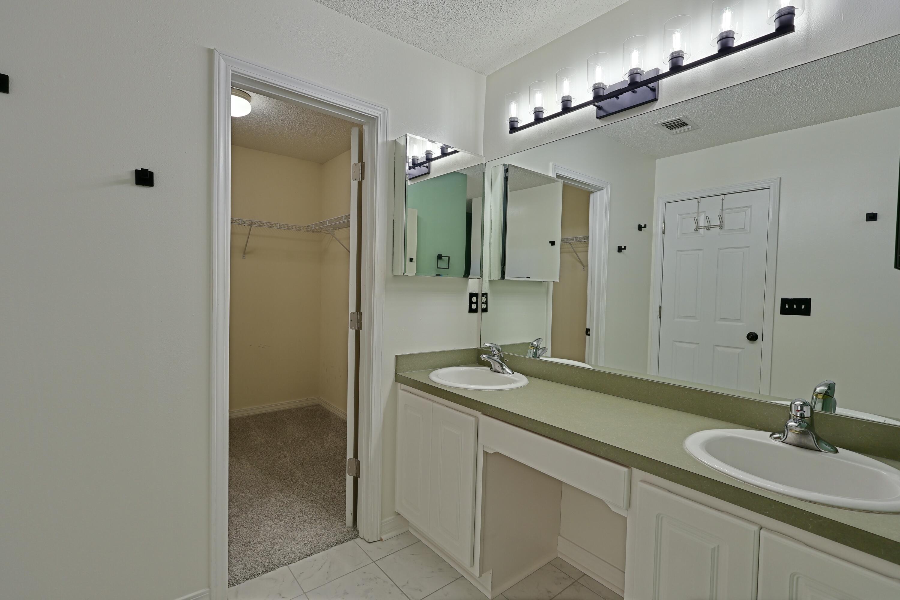 2345 Ortega Street Navarre, FL 32566 - Photo 12 of 23