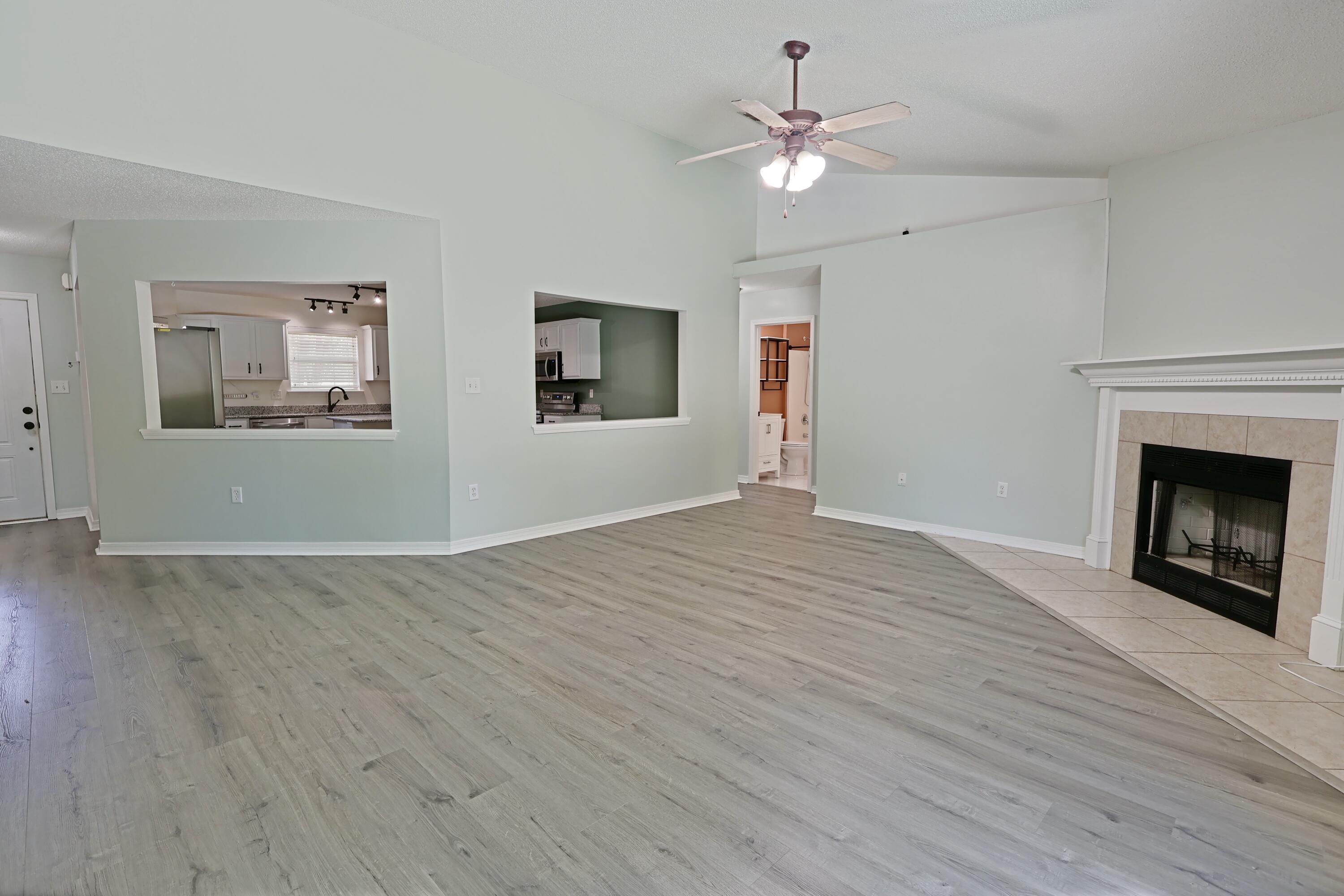 2345 Ortega Street Navarre, FL 32566 - Photo 8 of 23