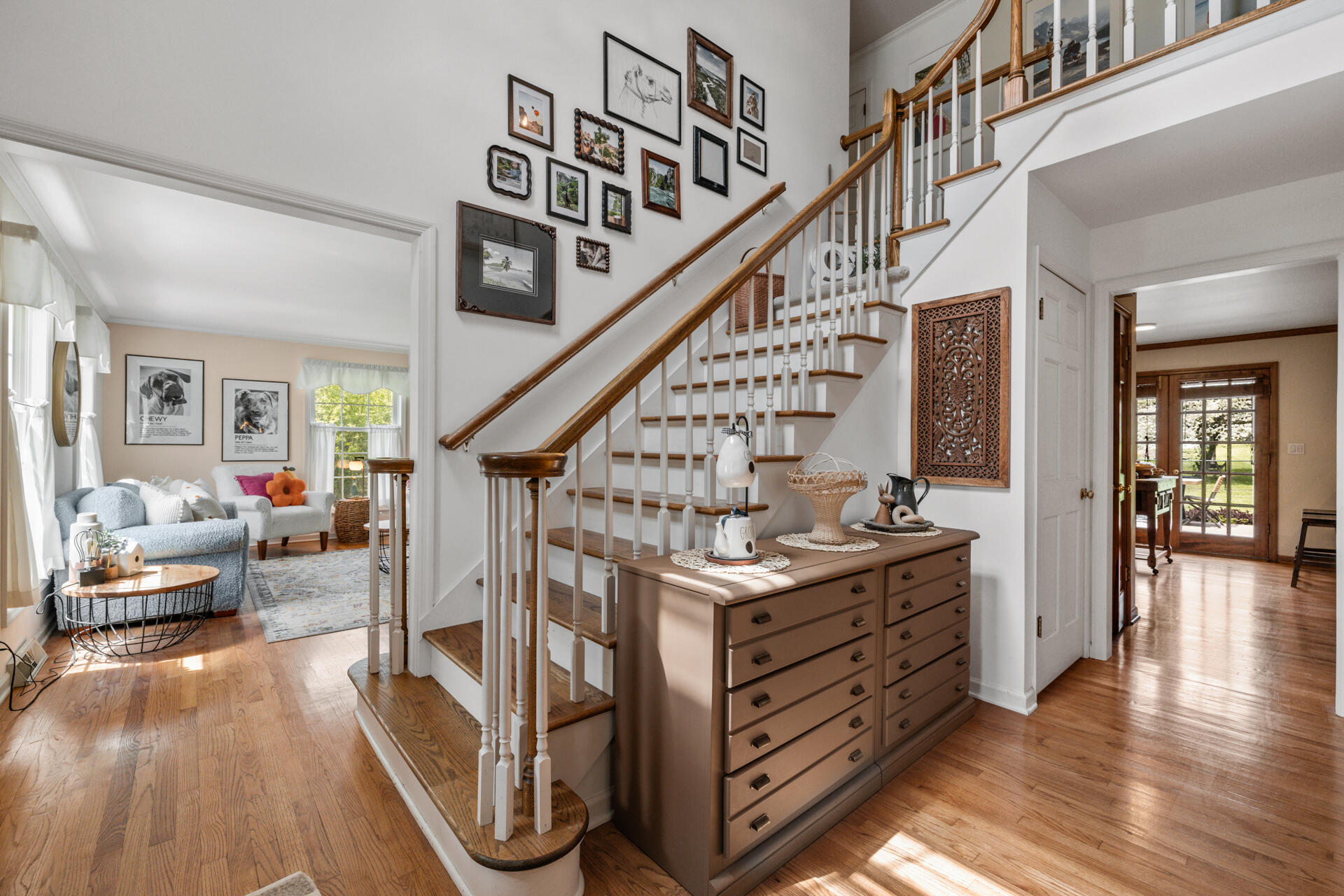 3000 Highland Road Mequon, WI 53097 - Photo 17 of 50 Stunning Foyer