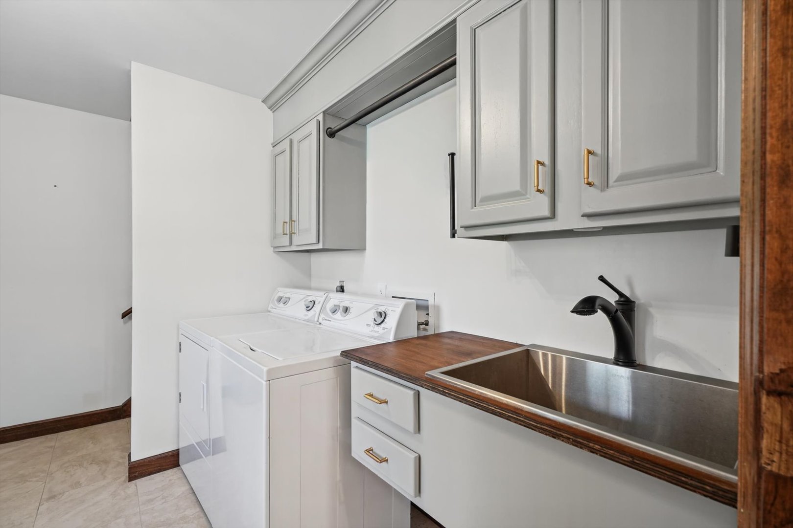1906 Trout Valley Road Champaign, IL 61822 - Photo 25 of 90 Gallery Image 25