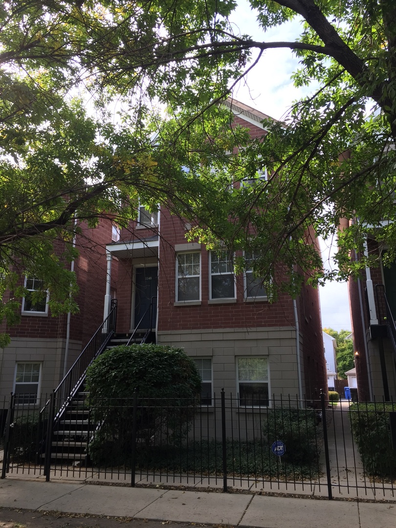1148 North Howe Street, Unit B Chicago, IL 60610 - Photo 1 of 1 Gallery Image 1