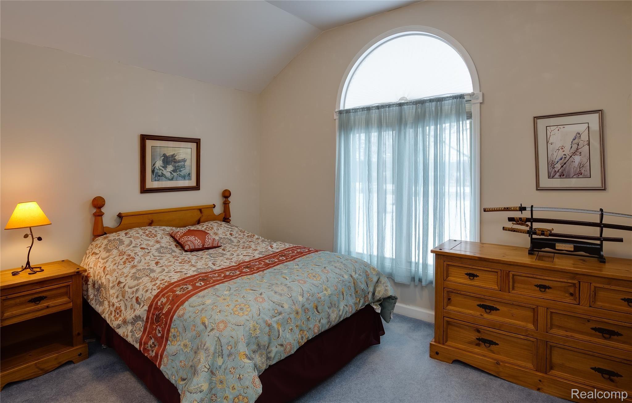 13675 White Lake Road Fenton, MI 48430 - Photo 22 of 26 TP-20200125-0047-ENF-Full.jpg