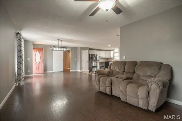 $239,900 | 10867 Cabin Lane, Dexter, MO 63841