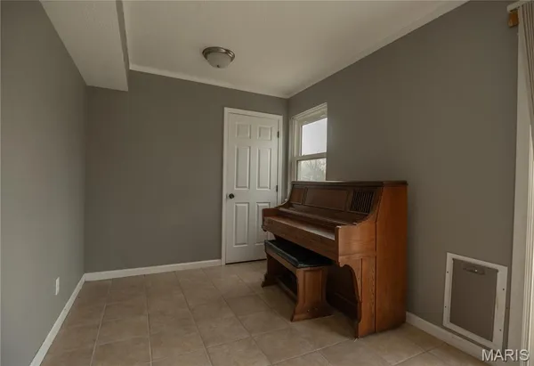 $239,900 | 10867 Cabin Lane, Dexter, MO 63841