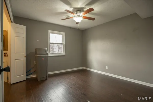 $239,900 | 10867 Cabin Lane, Dexter, MO 63841