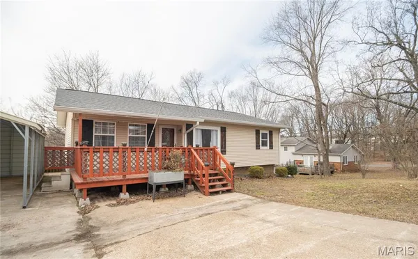 $239,900 | 10867 Cabin Lane, Dexter, MO 63841