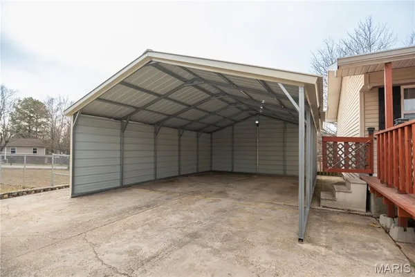 $239,900 | 10867 Cabin Lane, Dexter, MO 63841