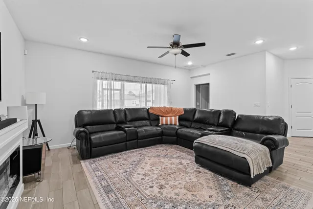 a view of a workspace with furniture