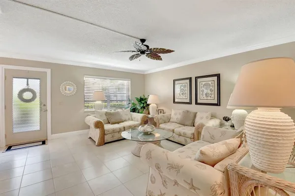 $1,850 | 595 Normandy Lane, Delray Beach, FL 33484