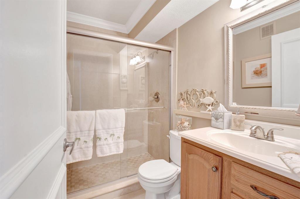 595 Normandy Lane Delray Beach, FL 33484 - Photo 8 of 16 q12