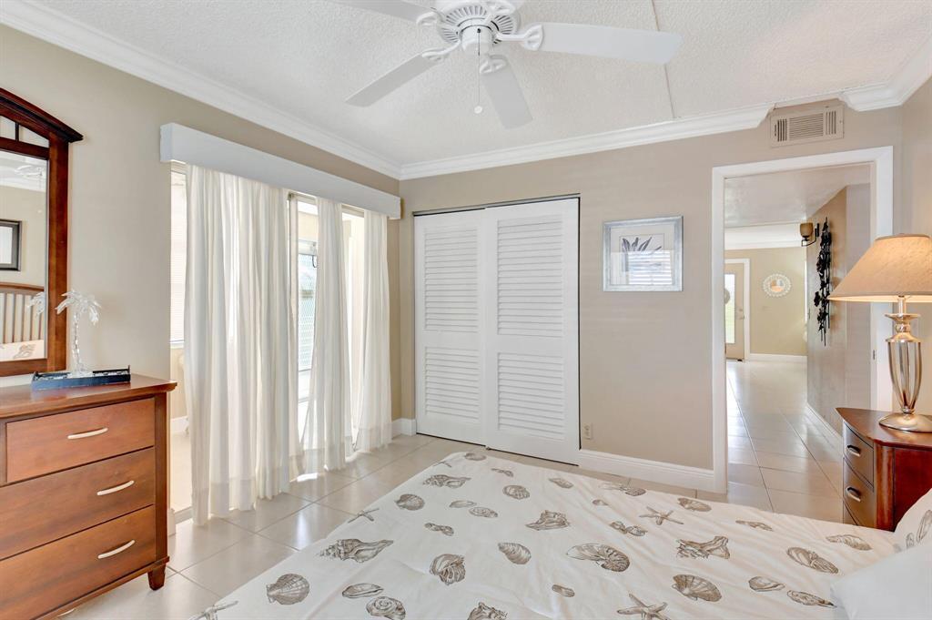 595 Normandy Lane Delray Beach, FL 33484 - Photo 10 of 16 q14