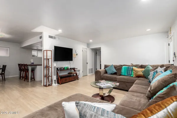 $220,000 | 6530 North 12th Street, Unit 10, Phoenix, AZ 85014