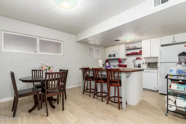 $220,000 | 6530 North 12th Street, Unit 10, Phoenix, AZ 85014