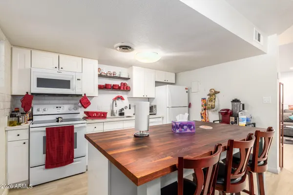 $220,000 | 6530 North 12th Street, Unit 10, Phoenix, AZ 85014