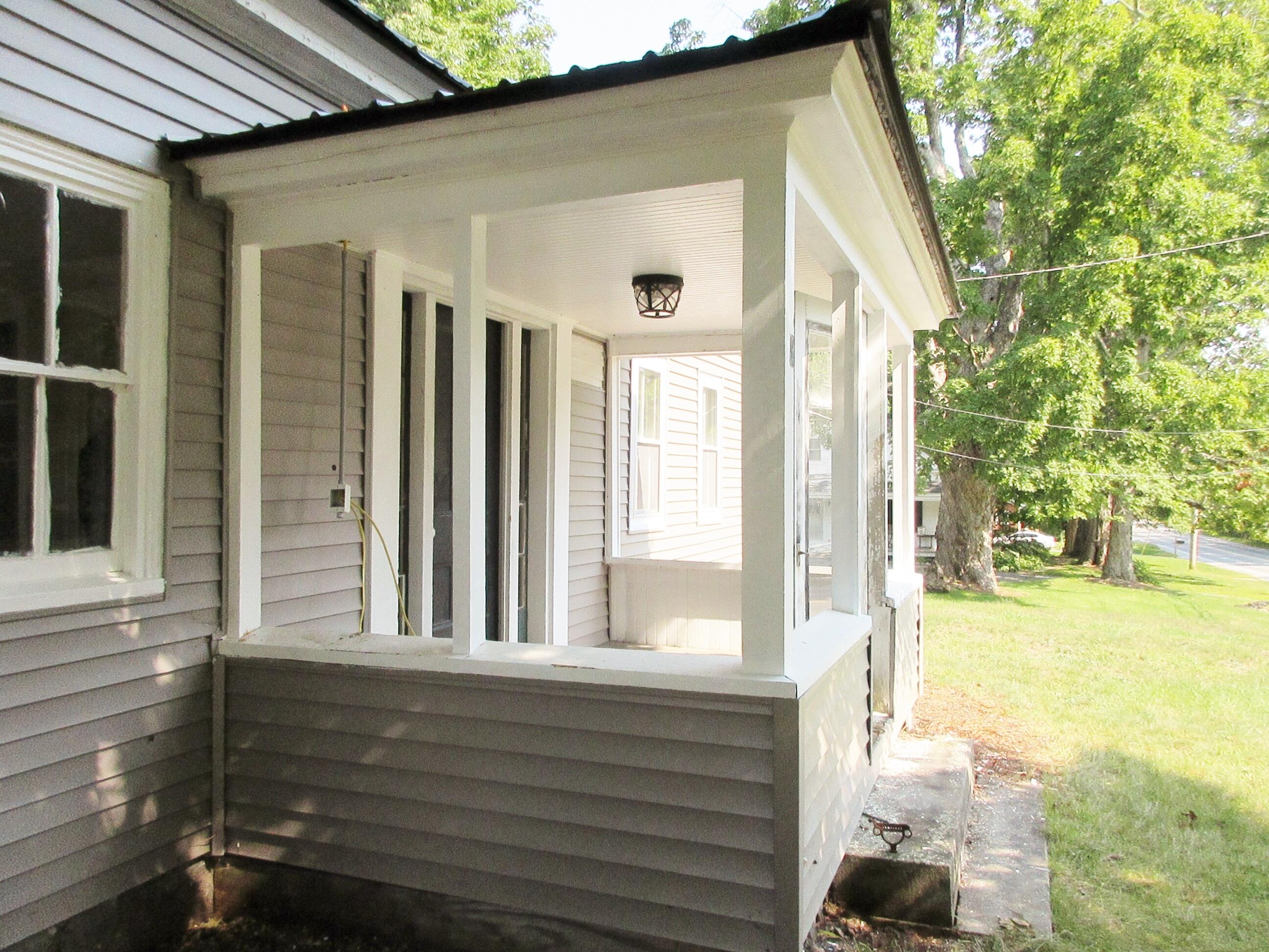39 Bonny Eagle Road Standish, ME 04084 - Photo 3 of 37 IMG_0372