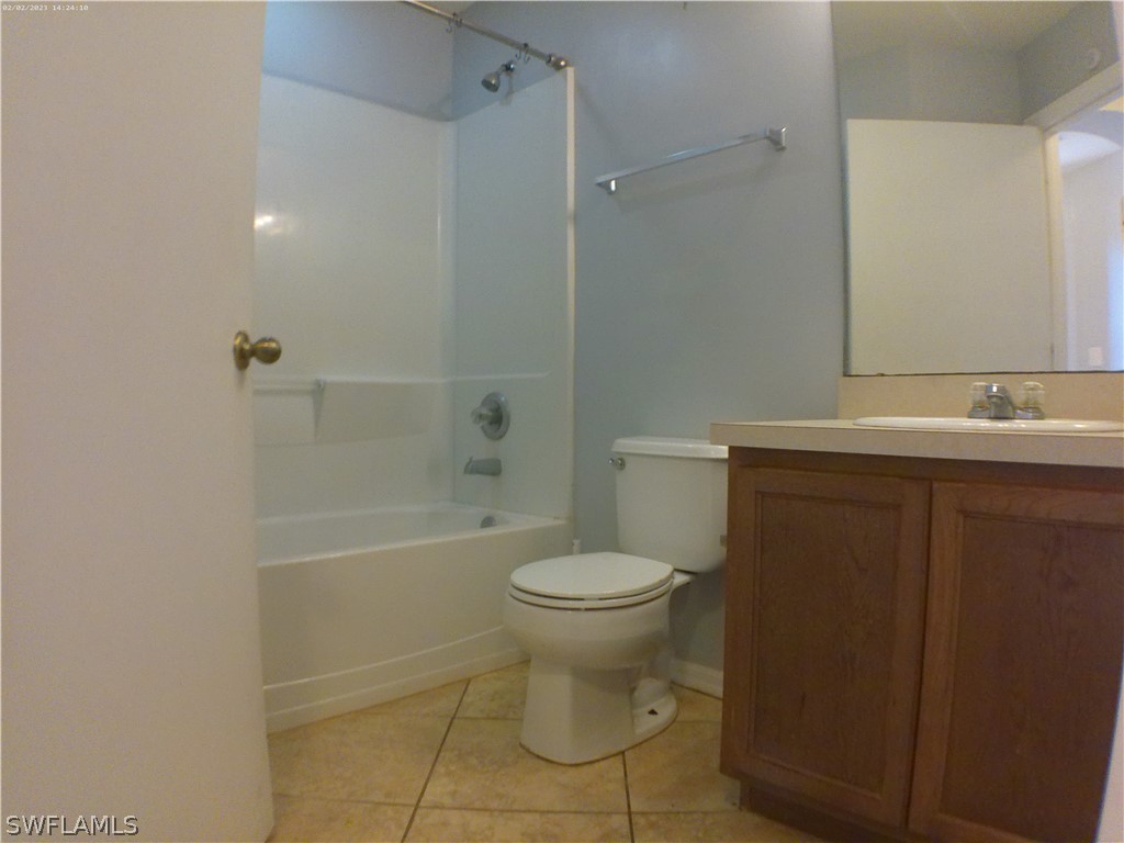 9213 Aegean Circle Lehigh Acres, FL 33936 - Photo 5 of 24