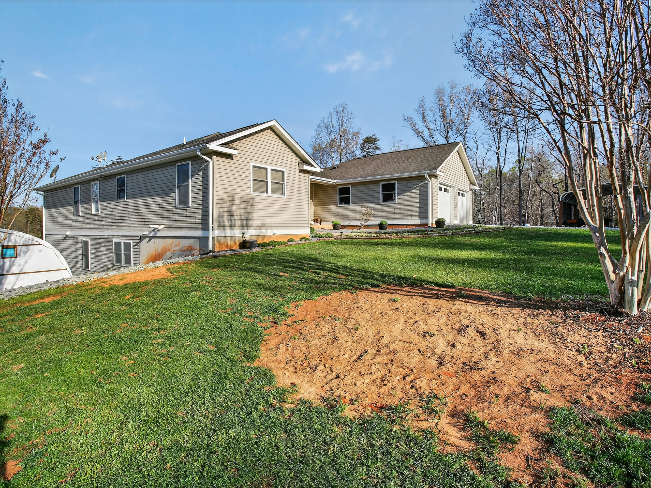 498 Meeks Road Penhook, VA 24137 - Photo 51 of 74 IMG_5250
