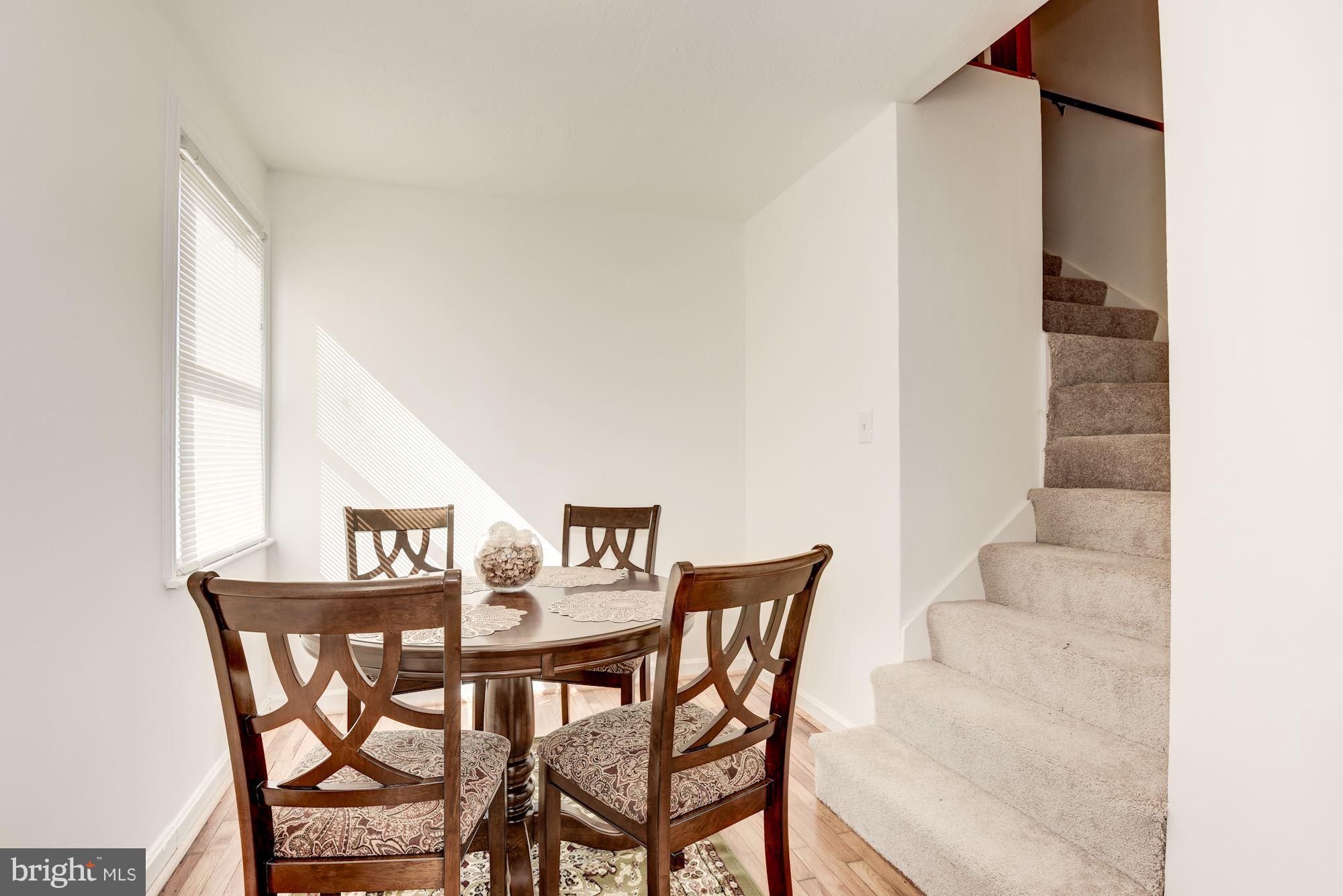 3035 Wayne Road Falls Church, VA 22042 - Photo 2 of 27 Dining Room