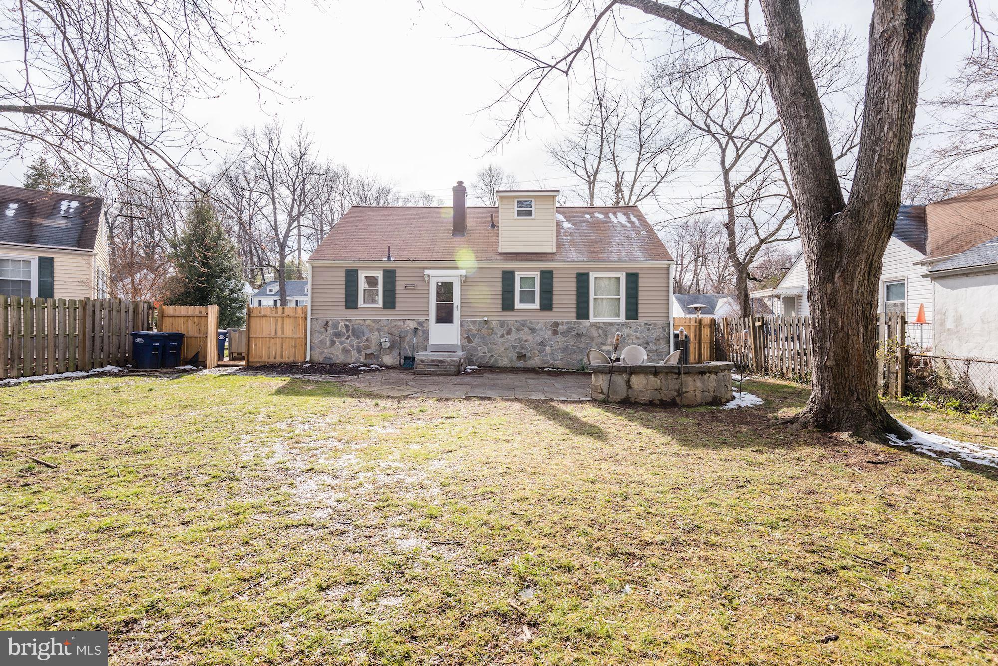 3035 Wayne Road Falls Church, VA 22042 - Photo 25 of 27 Exterior (Rear)