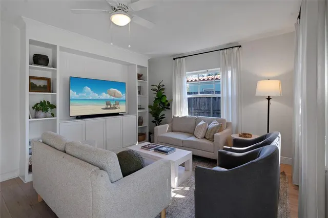 $640,000 | 945 Southwest 19th Street, Fort Lauderdale, FL 33315