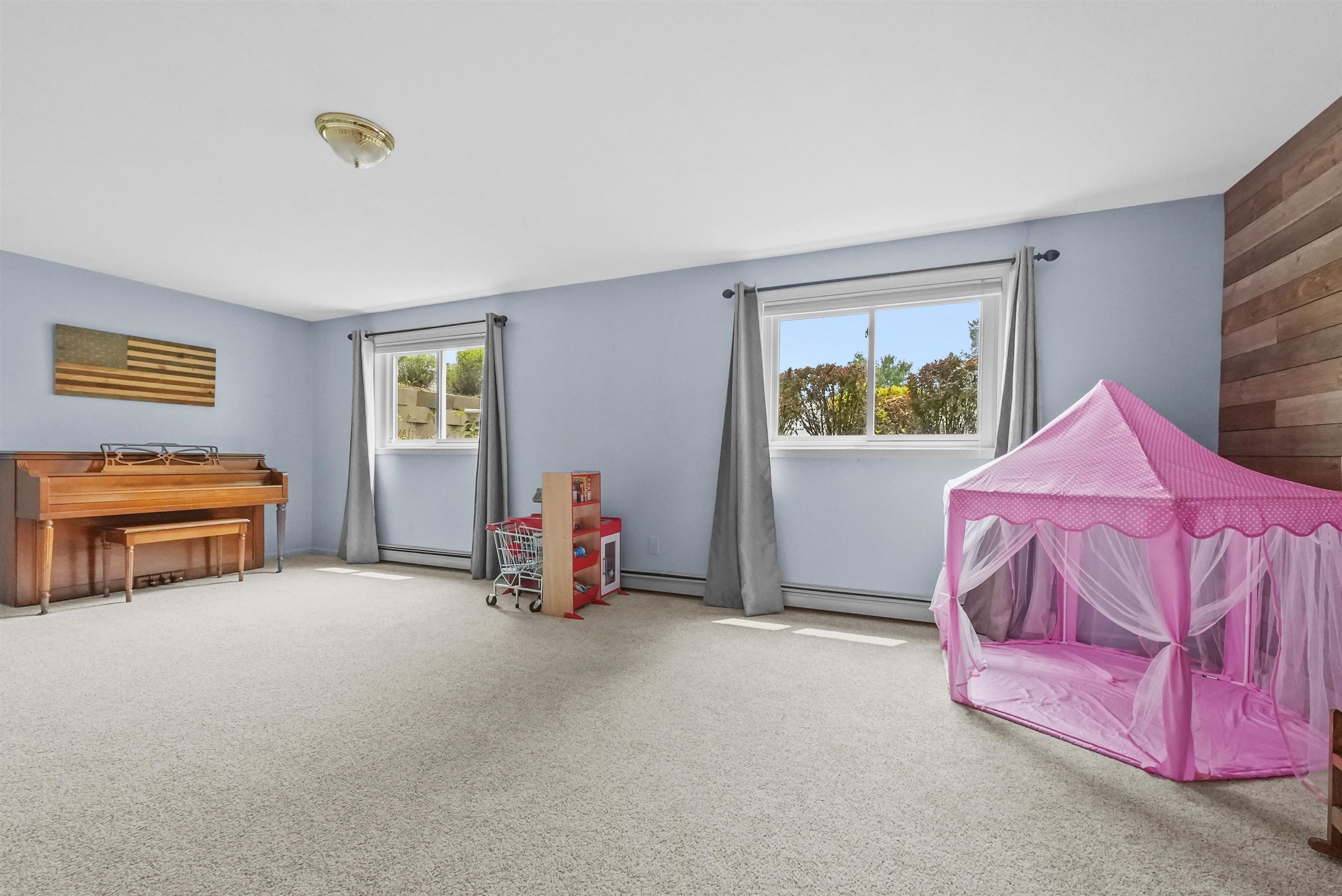 870 Holly Road Cadillac, MI 49601 - Photo 29 of 40 1914660-28.JPG