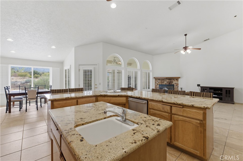 2777 Brawley Road Pinon Hills, CA 92371 - Photo 17 of 46