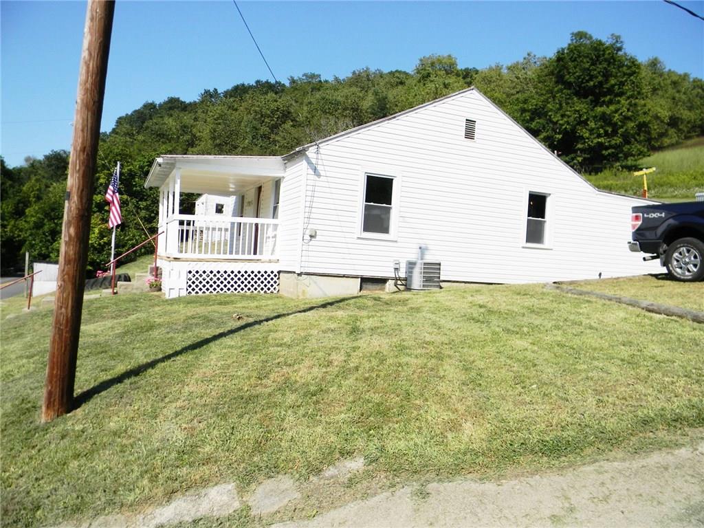2562 Oak Forest Road Waynesburg, PA 15370 - Photo 1 of 9 Gallery Image 1