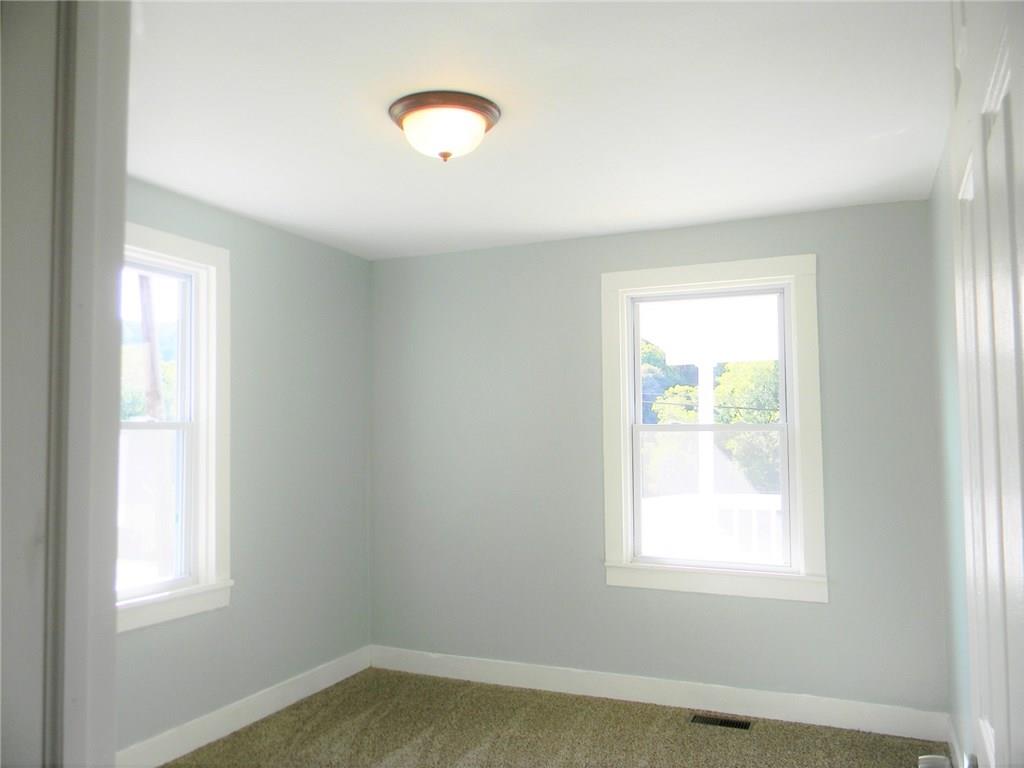 2562 Oak Forest Road Waynesburg, PA 15370 - Photo 5 of 9 Gallery Image 5